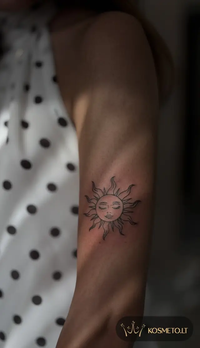 Saulės tatuiruotė ant rankos, Veta Pluščiauskytė Kelmėje